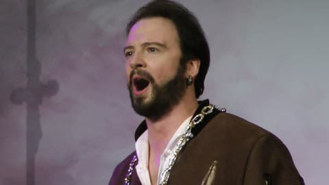 John Rodger as Don Carlo